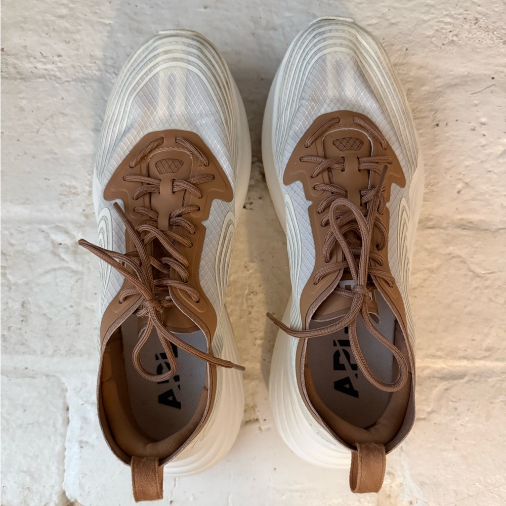 APL Streamline Sneakers